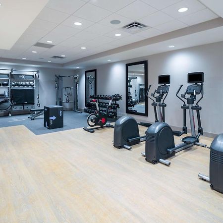 Hilton Garden Inn Brunswick Ngoại thất bức ảnh