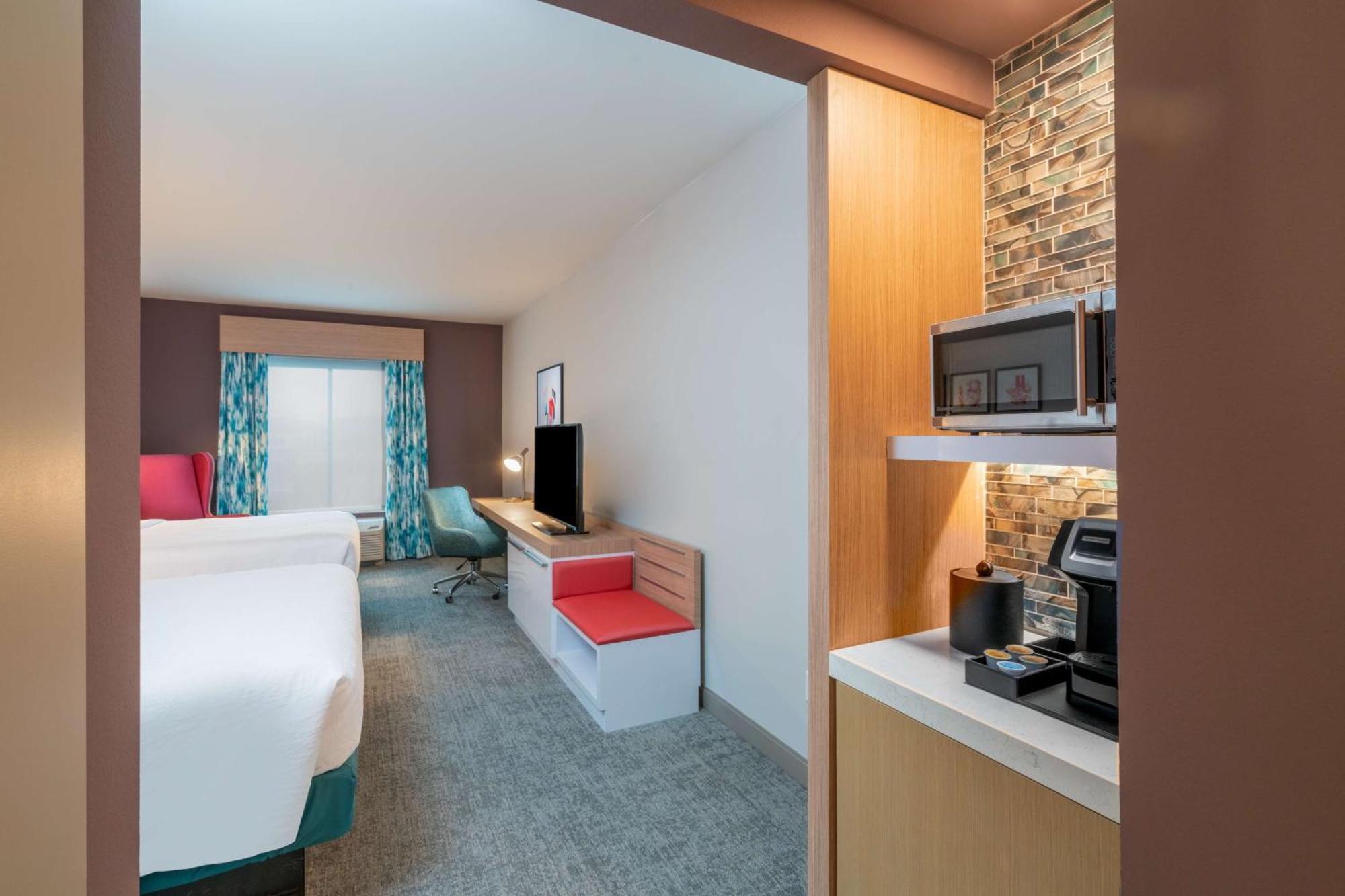 Hilton Garden Inn Brunswick Ngoại thất bức ảnh