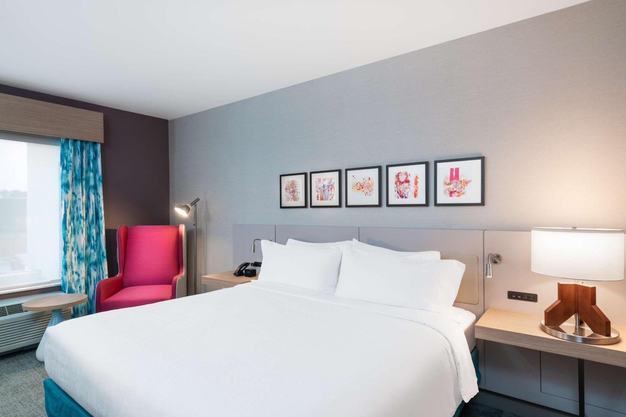 Hilton Garden Inn Brunswick Ngoại thất bức ảnh