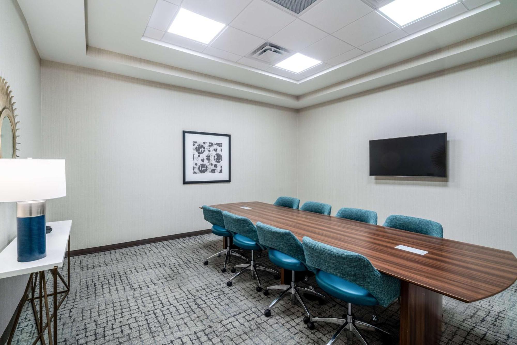 Hilton Garden Inn Brunswick Ngoại thất bức ảnh