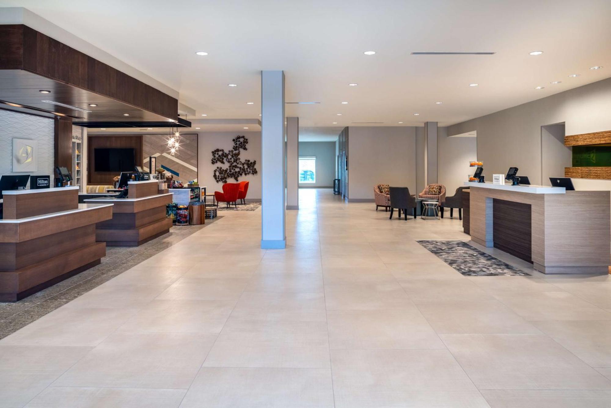 Hilton Garden Inn Brunswick Ngoại thất bức ảnh